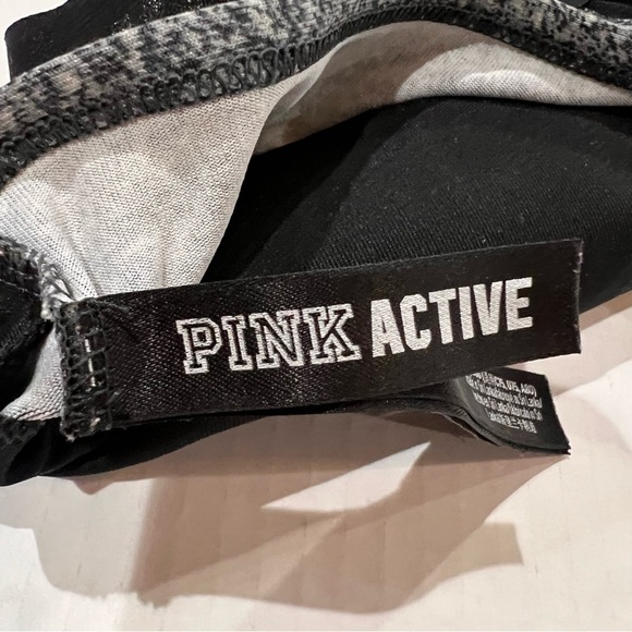 Victoria's Secret Ultimate Lightly Lined Low Impact Racerback Sports Bra Medium - Picture 4 of 5